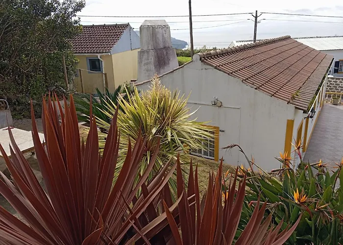 Vivenda Cha Ferienhaus Ribeira Funda (Faial)